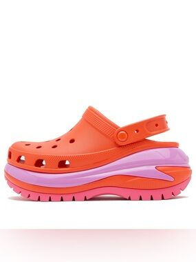 Crocs Mega Crush Clogs
Red Orange Pink Lavender Size 7